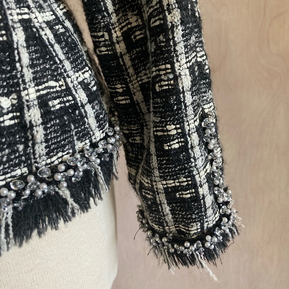 Cynthia Rose Tweed Jacket w/ Beaded detailing - Picture 4 of 9